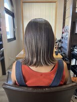 サロン ド ラクサージュ(salon de Luxage)&nbsp;切りっぱなしボブ