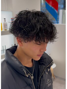 オーシャントーキョー 仙台(OCEAN TOKYO) 波巻きスパイラルパーママッシュ黒髪ツーブロ刈り上げショート