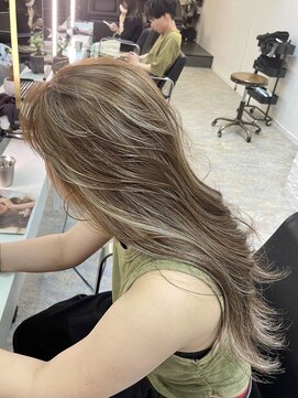 ブレンド 渋谷(BLend) ホワイトグレージュミニウルフデジタルパーマチェリーブラウン