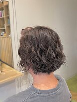 ヘアルームニコ(Hair Room Nico)&nbsp;クシュっと揺れて、上品に艶めく大人ウエーブ