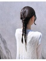 マル ニシノミヤ(MAR.co)&nbsp;三つ編みおろしアレンジ