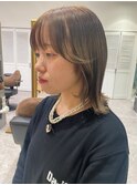 ベージュカラー