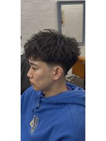 エレベート(Elevate) テーパーフェードフリンジカットピンパーマ
