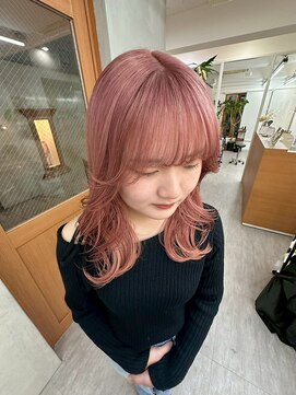 リアン(Lien) ブリーチカラー/ピンクベージュ/レイヤーカット