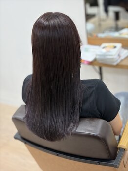 ヘアーサロン グラブ(hair Salon grab)の写真/grab のストレートはナチュラルな仕上がりに感動…★ツヤ感と潤いで憂鬱な日々にサヨナラ♪