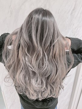 リー 枚方(Lee) 店長今里☆バレイヤージュにイメチェン☆