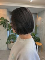 ディスイズアペン(This is a pen.)&nbsp;コンパクトなショートボブ