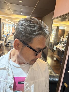 ネイトル(naitre) 白髪ぼかしシルバーグレージュ