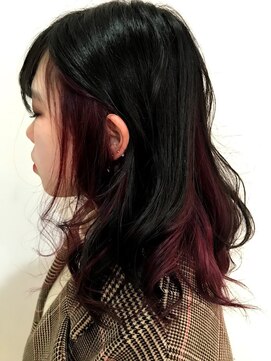 e.m.a プレミアムビューティーサロン 栄駅店(e.m.a PREMIUM BEAUTY SALON) レッドインナー