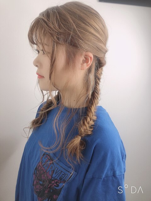 【ヘアアレンジスタイル】【フィッシュボーン】