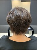 耳かけショートスタイル