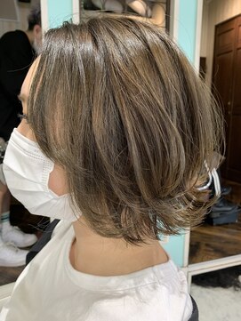 ミエルヘアーエスト 新宿店(mielhair est) 外ハネショートボブ