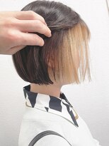 ジェナ(Jena)&nbsp;ミニボブ×インナーカラー