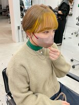 ヘアー アイス カンナ(HAIR ICI Canna)&nbsp;イエローカラー/耳だしショート/デザインカラー