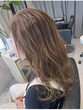 エース(A) イルミナカラーとカット