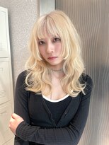 天神美容室&nbsp;天神美容室×ブリーチ×ブロンド×レイヤー