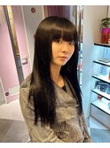 美容学生ロングプルエクステ黒髪ロングウルフレイヤーストレート