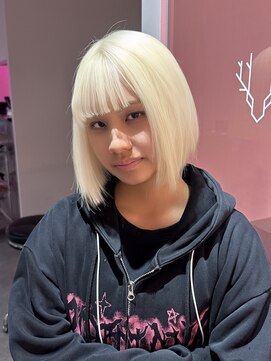 ダズリングディア(Dazzling Deer) ブロンド/抜きっぱなしブロンド/ハイトーン/リタッチブリーチ