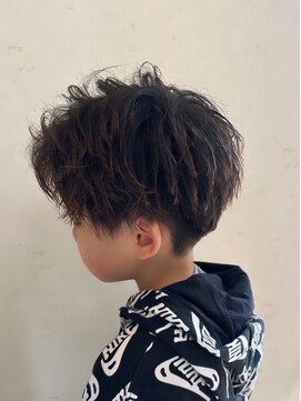 テーラヘアー つくば研究学園店(TELA HAIR) キッズ刈り上げセンターパート『TELA HAIR つくば研究学園』