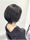 黒髪ショート/ハンサムショート/大人ショート/前下がりショート