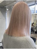 渋谷ブリーチカラータッセルボブ顔周りレイヤー切りっぱなしボブ
