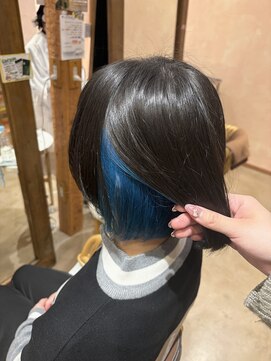 ベベ バイ モップス(be'be' by MOPS) 丸みボブ×インナーカラー