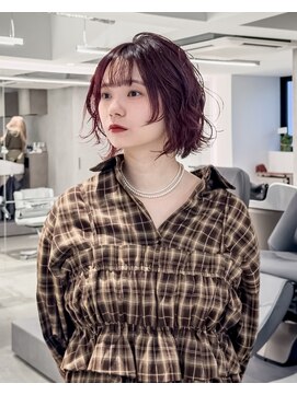 ソルノエル(SOL.noel) ボルドーレッド / 切りっぱなしボブ