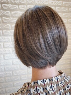 ペタルバイリリア(petal by Lilia) お手入れ簡単ショートボブ　松戸/松戸駅