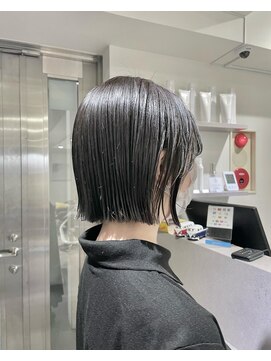 エミール 武蔵小杉店(eMir...) グレージュ× 切りっぱなしボブ