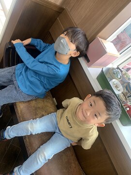 サロンドマックス(salon de max) 《salon de max》マッシュとツーブロック☆兄弟で違うかっこよさ