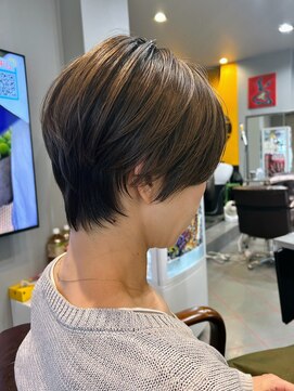 ダニーコウベ(Danny kobe) くびれショート