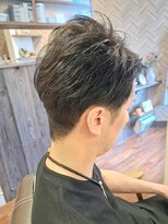 アカリ(akari)&nbsp;ツーブロック好印象ショート