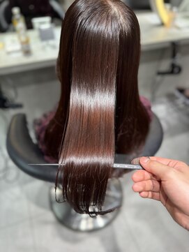 ロンドウル 熊本(Lond ulu) レイヤーカット/韓国/髪質改善/縮毛矯正/シースルーバング