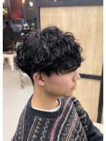 メンズギフト(men's GIFT)&nbsp;刈り上げツーブロック波巻きスパイラルパーマメンズマッシュ