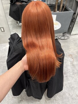 天神美容室 【KASUMI天神美容室】オレンジハイトーン×海外レイヤー