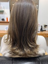 白髪ぼかしや白髪ぼかしハイライトで自然な立体感