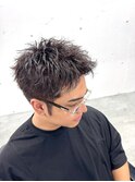スパイキーショート　フェードカット　短髪