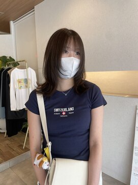 ウタリ(utari) 透明感ブラウン×レイヤー【難波 桜川/髪質改善】