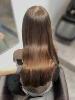 シー(SEA)&nbsp;ブリーチなし！透明感抜群！ベージュカラー♪