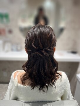 ハーフアップ/お呼ばれヘア/ゆるふわヘア