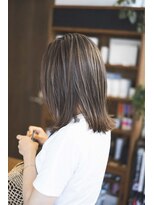 ボタニカ(Botanica)&nbsp;ギャルになりすぎない大人なハイライト