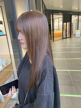 イワイナゴヤ(i i -IWAI NAGOYA-) ナチュラルな明るめアッシュブラウン