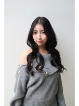 ルーツ 浅草店(roots)&nbsp;レイヤーカット くびれ巻き