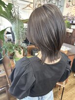 バンビ プライベート サロン(Bambi private salon)&nbsp;赤み消しグレージュ×レイヤーカット