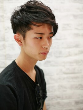 バース(BIRTH) 天神【BIRTH】ツーブロック七三バングで好感度UP束感ショート