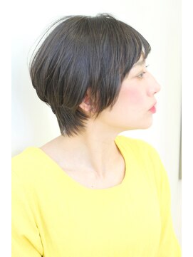 ラグエル(RAGUEL) 大人女性のためのショートスタイル