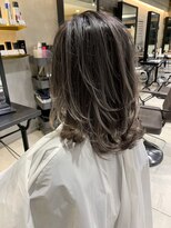 トルネード(TORNADO) オンブレハイライトバレイヤージュ