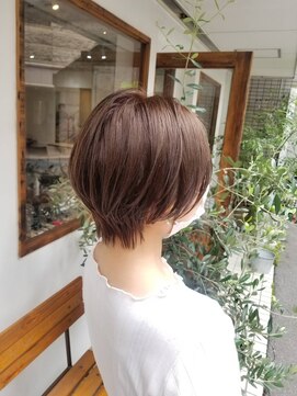 カウチ(Kauti) くびれショート