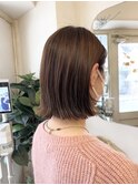 透明感アッシュグレー切りっぱなし外ハネボブ30代梅ヶ丘美容室