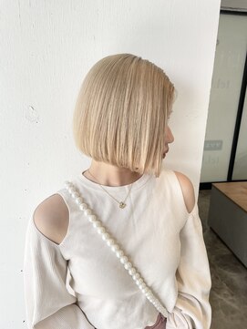 リトバイプティパ(Lit by petit-pas) ハイトーンボブ☆ブロンドヘアー